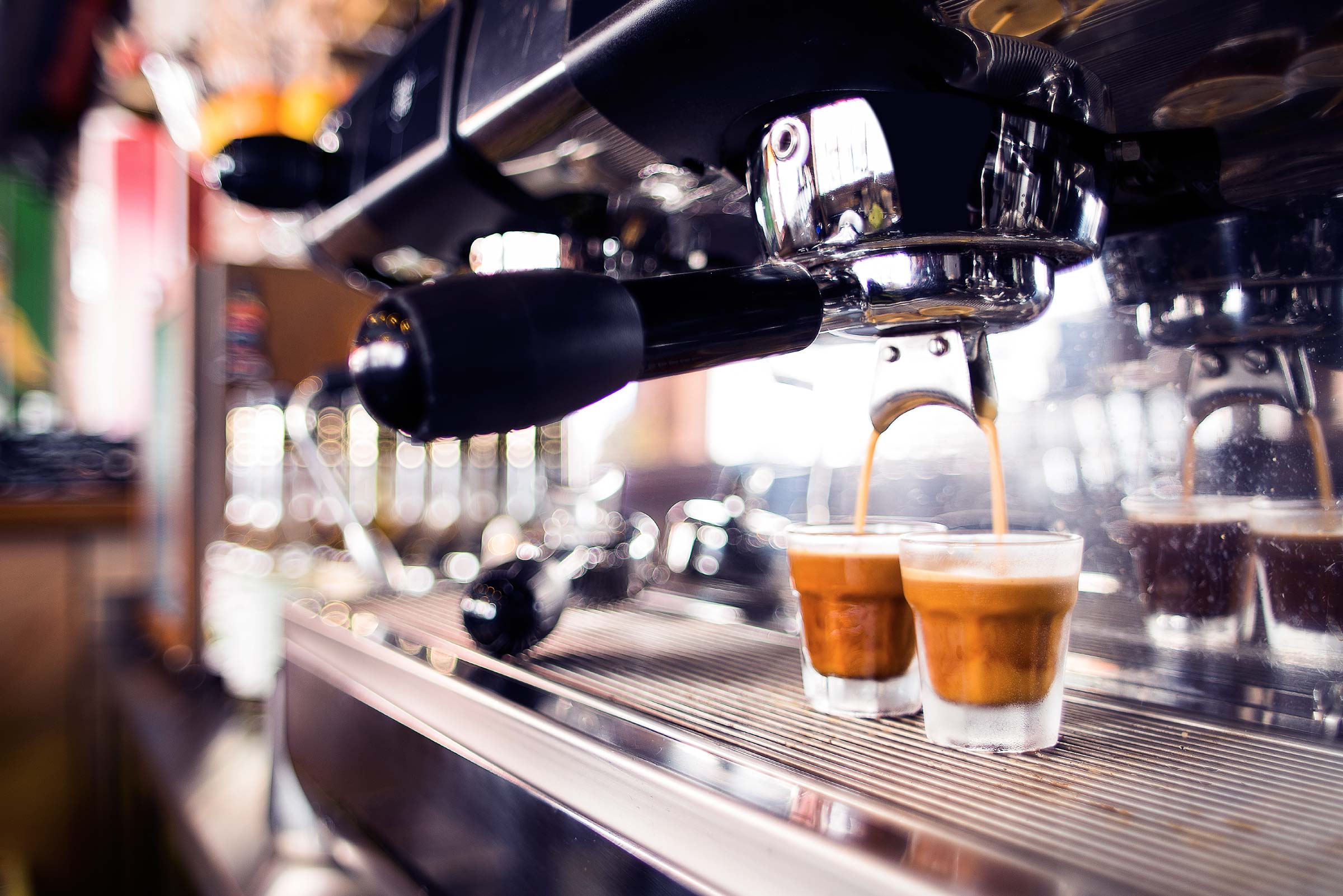 Áp suất lớn đi qua cà phê – Espresso maker