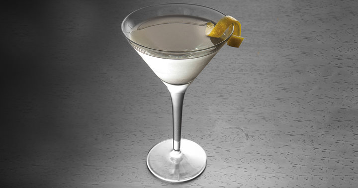 Một ly Dry Martini sẽ càng “dry” hơn khi tỉ lệ rượu Dry Vermouth cho vào nó càng ít